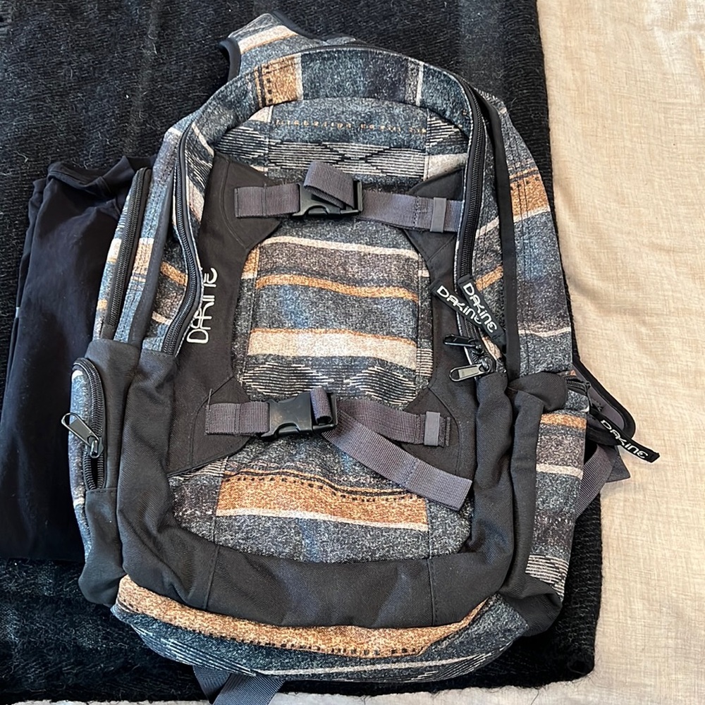 Dakine backpack/bookbag